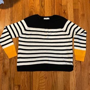 Zara women’s knit sweater black and white striped size M